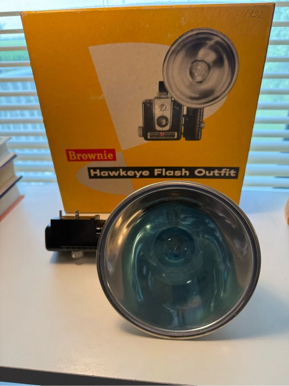 Brownie hawkeye flash